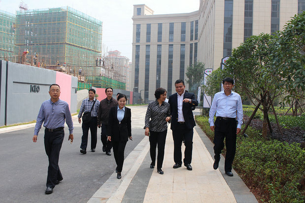 江西省科技厅党组书记郭学勤、副厅长赵金城一行莅临赣州国际企业中心调研指导
