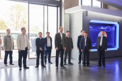 江西省商务厅党组书记、厅长谢一平一行莅临恒科产业园考察调研